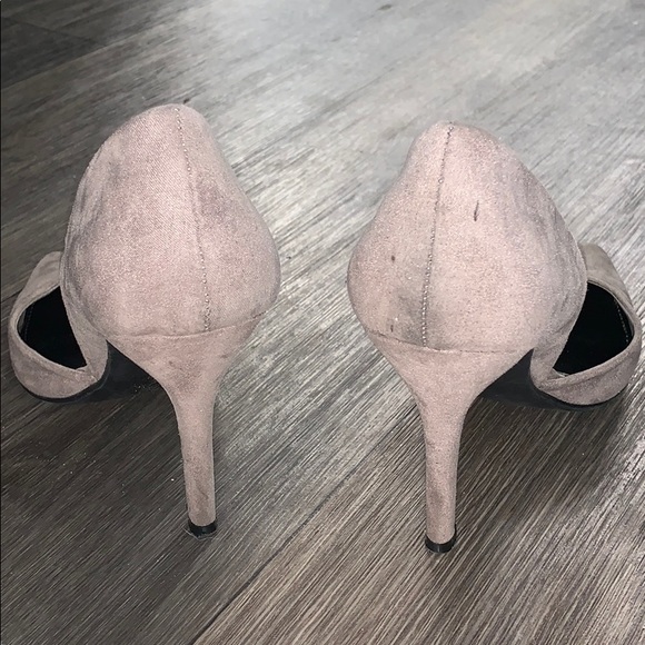 SOLD - Picture 4 of 5